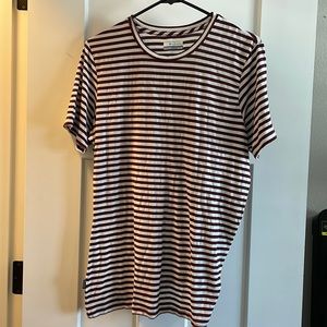 Columbia women’s Omni-Shade striped ruched back t-shirt